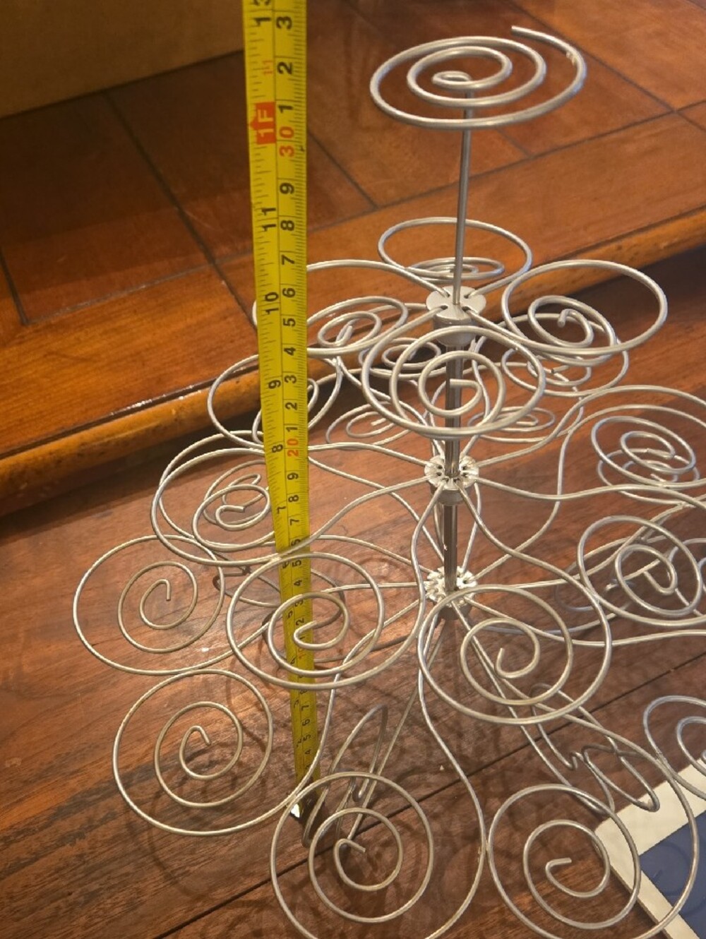 Spiral Wire 23 Cupcake/Decor Stand in Silver - Picture 3 of 5